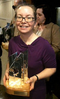[Carolyn Clink with Aurora Award]